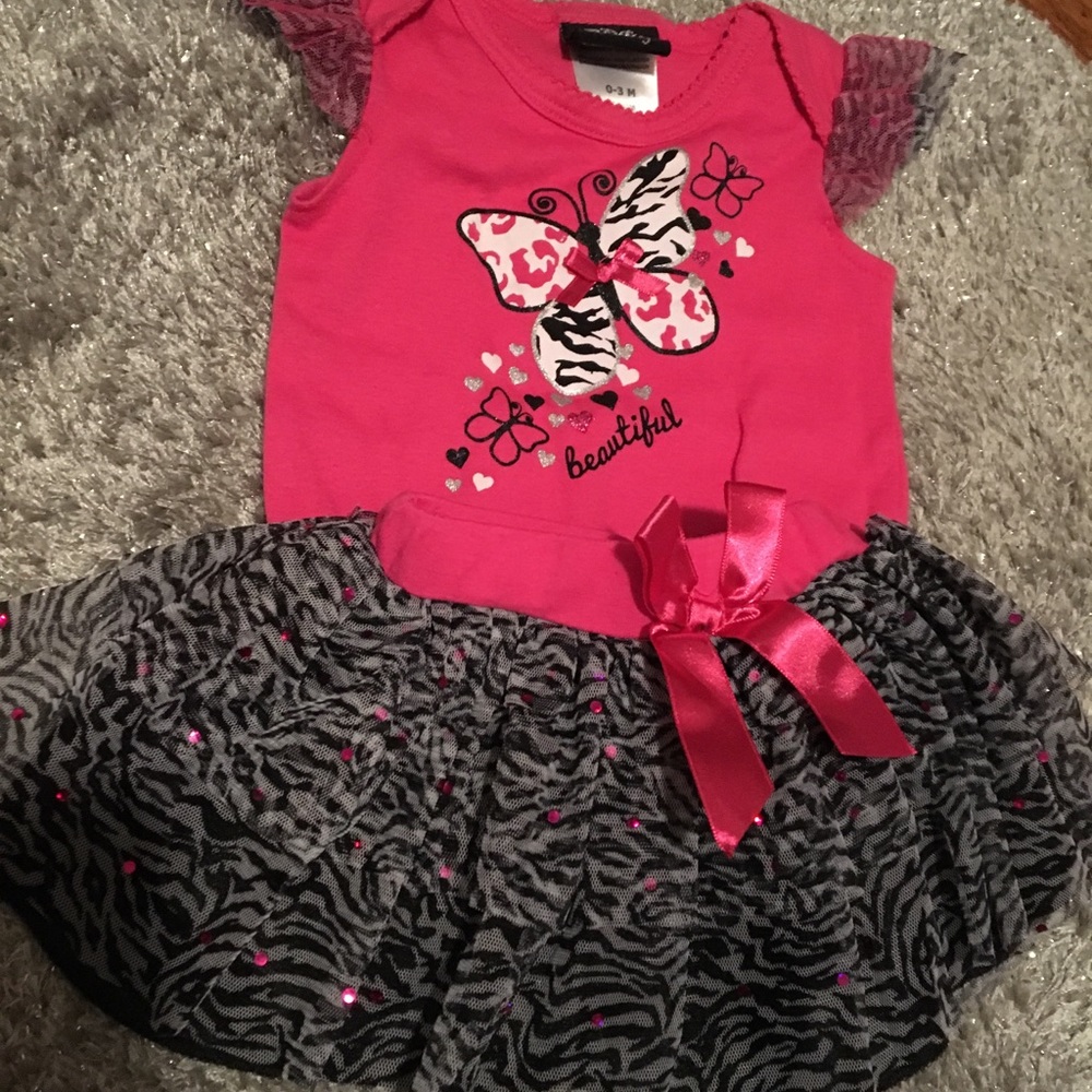 0-3 Months onesie with tutu